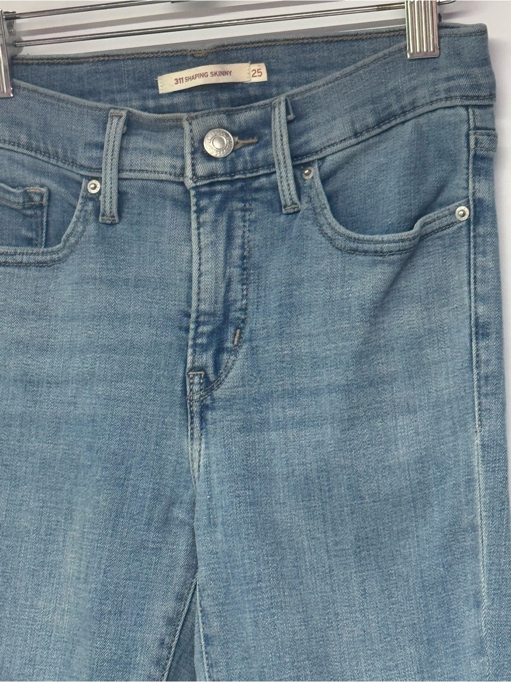 Levi's Light Blue 311 Shaping Skinny Jeans, size 25